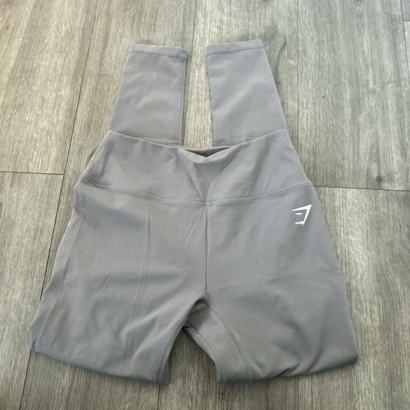 Pants - Gymshark grey leggings